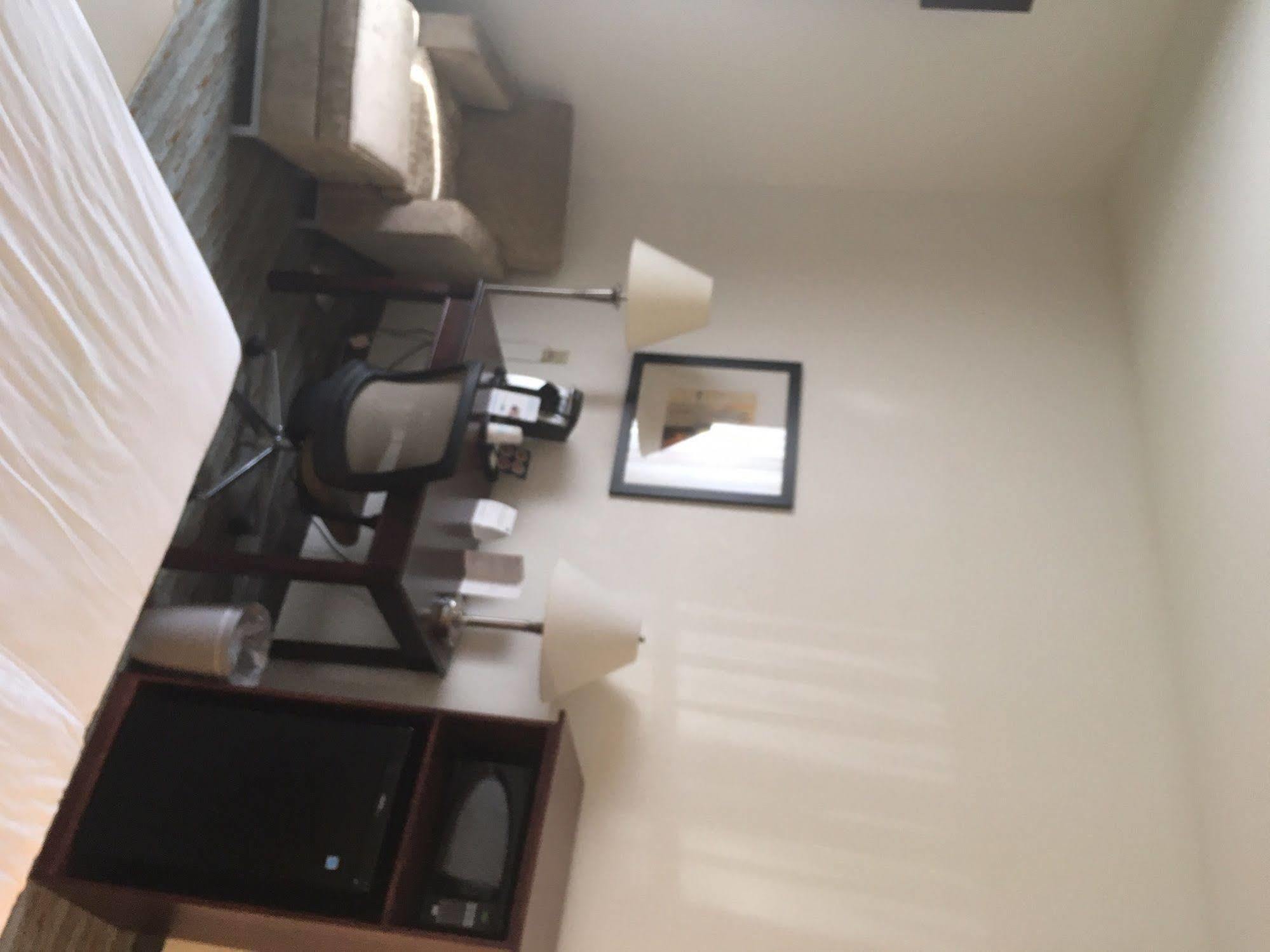 Holiday Inn Express West Jefferson By Ihg Eksteriør billede